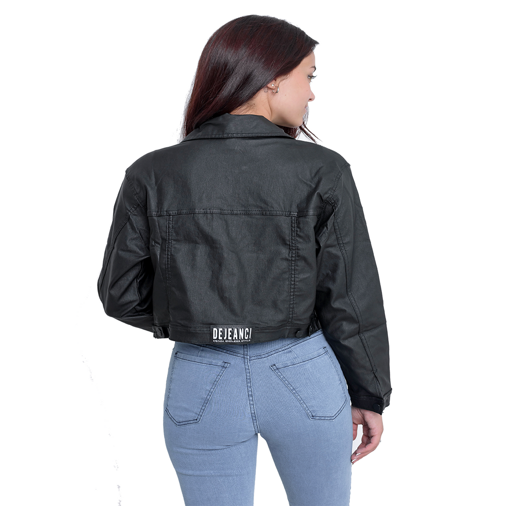 Campera Engomada Corta mujer look urbano streetwear otoño invierno DEJEANCI